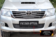 Защитная сетка и заглушка переднего бампера Русская Артель Toyota Hilux 2011-2015 SBTH2-044502