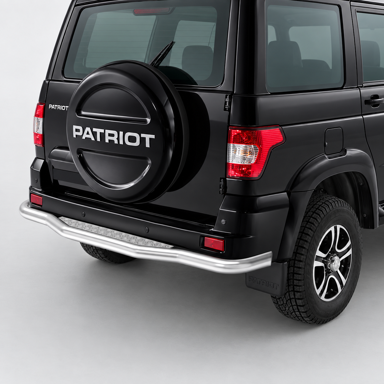 Фото для каталога: Защита заднего бампера d76 с листом Rival UAZ Patriot 2014-2016- R.6302.009
