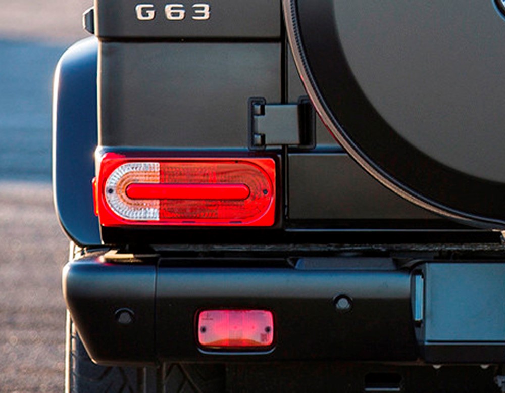 Фонарь задний УАЗ НЕОНОВЫЙ (тюнинг под Mercedes-Benz G-класс) 132-501LED-GL-N