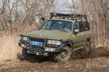 Пороги силовые алюминиевые KDT Toyota Land Cruiser 80   01033L