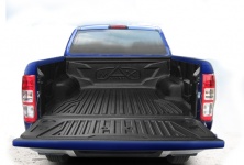 Maxliner вставка в кузов Toyota Hilux Revo 2015- под борт MAXLN-TOY-15-U/R
