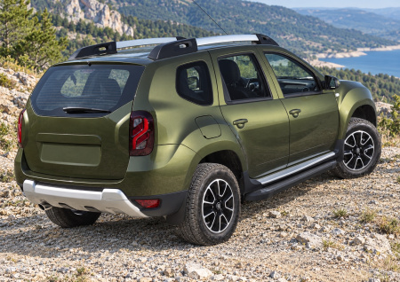 Фото изделия: Порог-площадка Black F173ALB + комплект крепежа Rival Renault Duster/ Nissan Terrano F173ALB.4701.3 — изображение 2