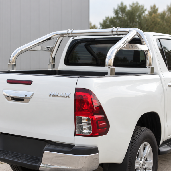 Фото для каталога: Дуги кузова d76 Rival Toyota Hilux 2015- R.5716.010
