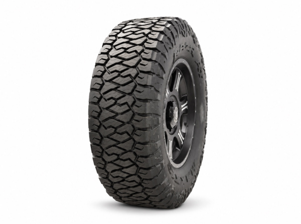 Фото покрышки: Шина Maxxis RAZR AT 265/60R18 110T ETP00405500