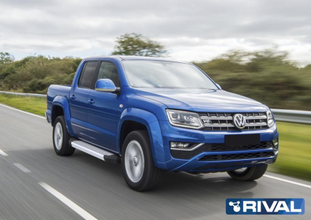 Порог-площадка "Silver" F193AL + комплект крепежа RIVAL Volkswagen Amarok 2016-  F193AL.5803.2