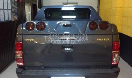Крышка Euroline Grandbox на Toyota Hilux (2006-2014) -226922