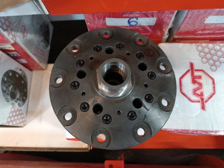 Блокировка винтовая AVT передняя Nissan Patrol Y60/Y61, преднатяг 8 кг AVT-NPY60-61-8