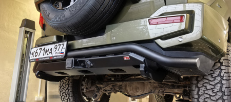 Бампер РИФ задний силовой/защита штатного бампера TANK 400 c квадратом под фаркоп RIFT40-21170