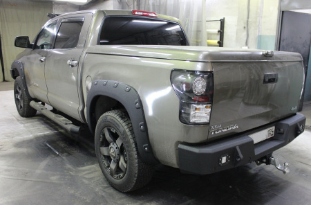 Бампер задний Toyota Tundra 2006-2013 под ПТФ STC-TT06-BR-L2
