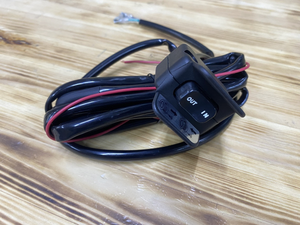 Пульт управления на руль 4REVO для лебедок AX / CX 4R-WA104