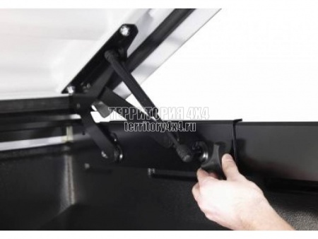 Крышка Proform Sport lid на Toyota Hilux (2006-2014) -367424