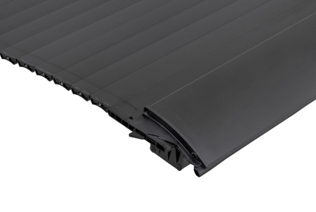 Крышка кузова РИФ для JAC T6/T8  Sollers ST8/ST6, роллета раздвижная 1538х1606 мм, алюминиевая, чернаяT ZM63B8