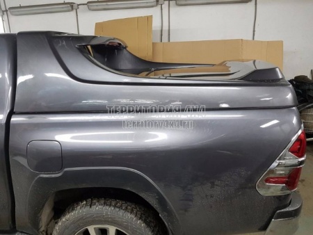 Крышка Euroline Grandbox на Toyota Hilux Revo (2015-2019) -795895