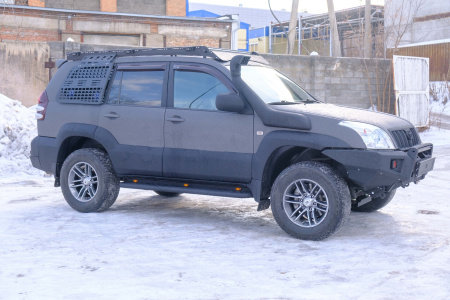 Панель на заднее правое стекло Toyota Land Cruiser Prado 120 STC-TLCP120-PR