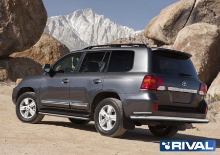 Защита заднего бампера d76+d42 RIVAL Toyota Land Cruiser 200 2011-2015  R.5713.015