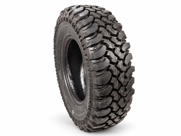 Фото покрышки: Автошина Forward Safari 540 235/75R15 105P FS540-235Х75-15