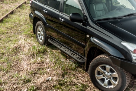 Пороги силовые Toyota Land Cruiser Prado 120 цельная ступень STC-TLCP120-S-C1