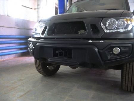 Бампер авс-дизайн передний uaz патриот/пикап/карго 2005- (с оптикой)(белый) ABC.UAZ.FB.02W